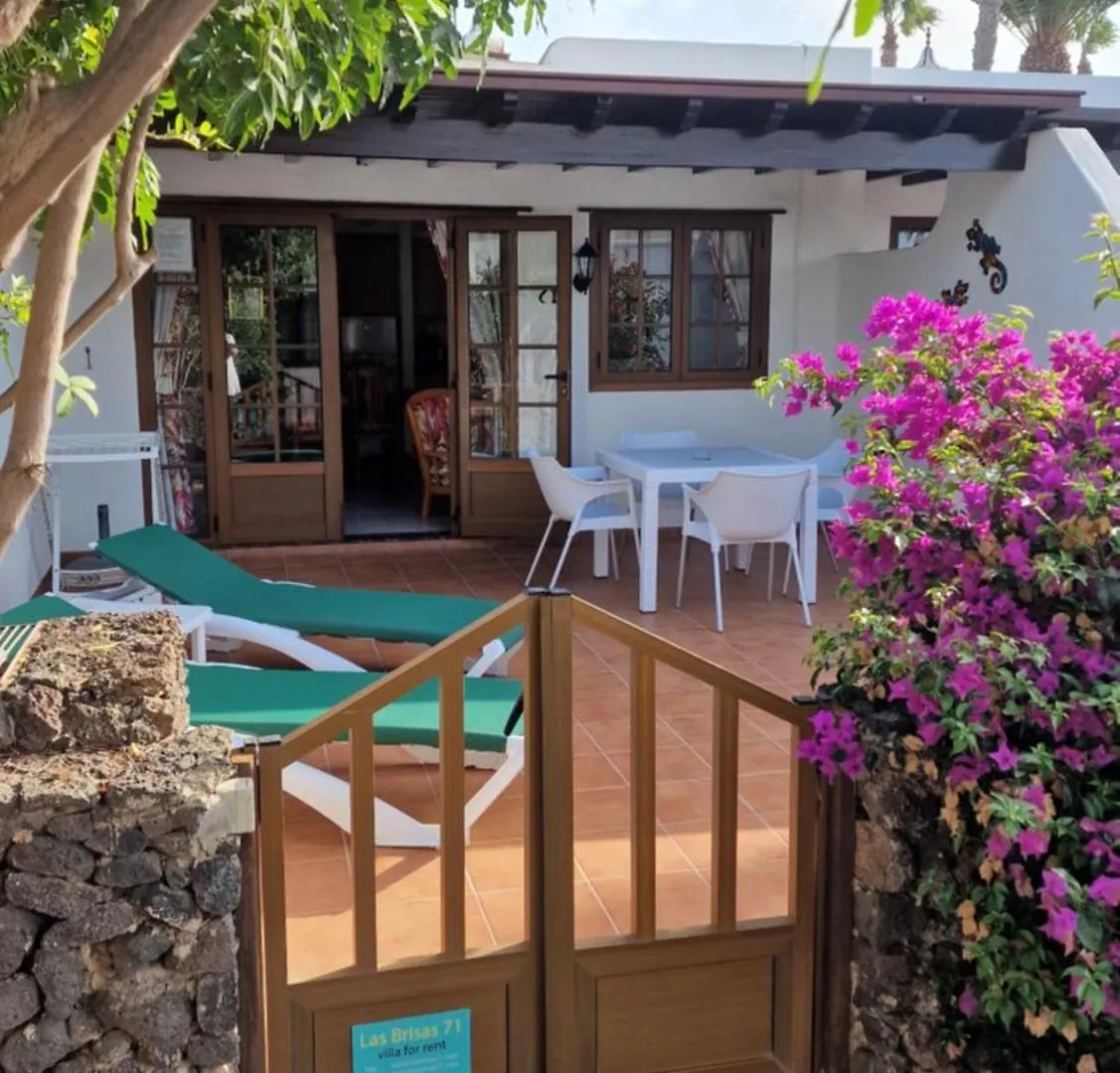 Las Brisas 71 Playa Blanca  Spain